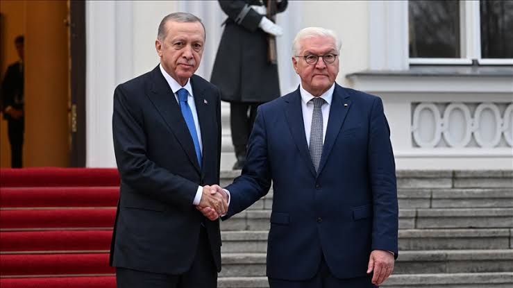 أردوغان ونظيره الألماني يبحثان العلاقات الثنائية وقضايا إقليمية ودولية 